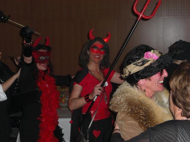 09-02-14 Ball 2009-072