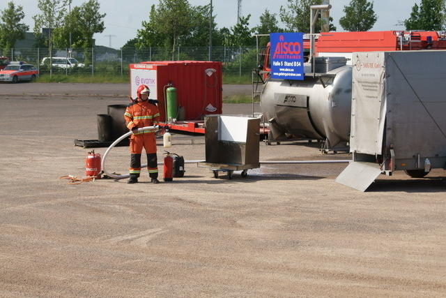 10-06-07 - Interschutz 215