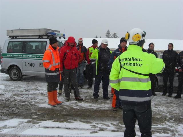 10-12-11 - Uebung Einsatzkraefte 025