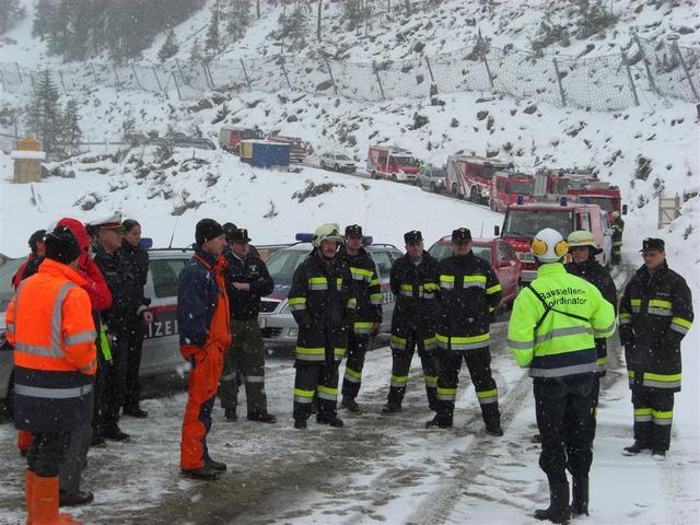 10-12-11 - Uebung Einsatzkraefte 027