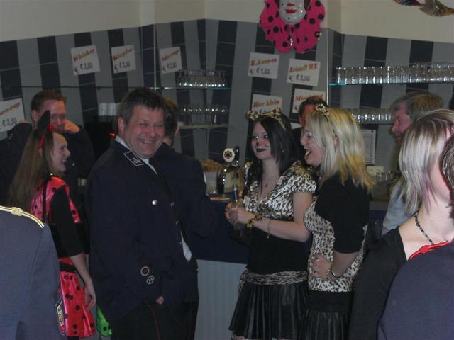 10-01-30 FF-Ball 2010-004