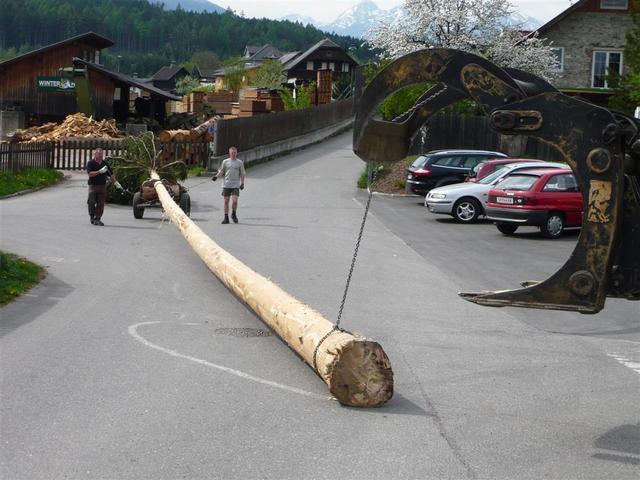 10-04-30 Maibaum 076