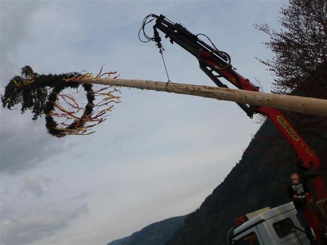 10-04-30 Maibaum 092