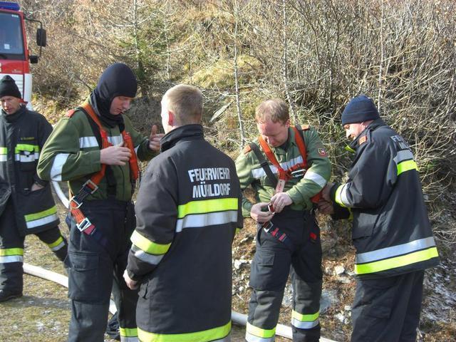 11-11-14 Brand Teuchl 077