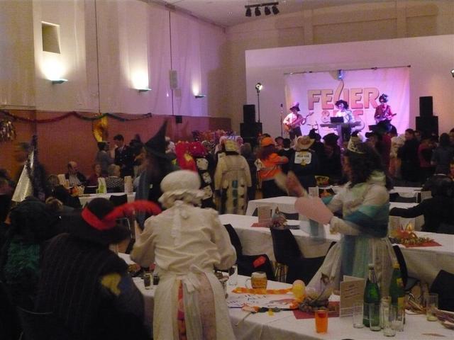 11-02-26 - Ball 2011 052