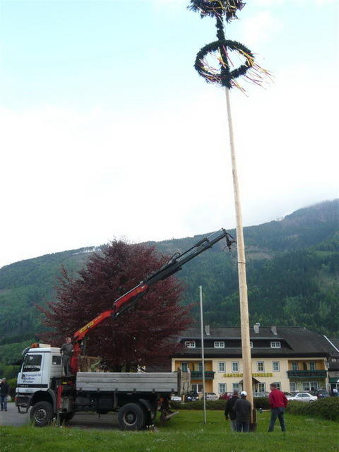 11-04-30 maibaum 041