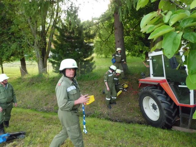 12-05-25 Gruppenuebung 014