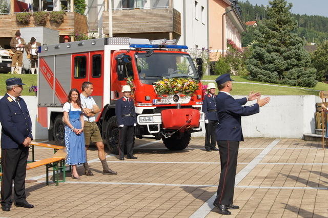 12-07-28 Fahrzeugsegnung 079