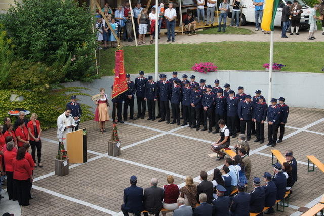 12-07-28 Fahrzeugsegnung 120