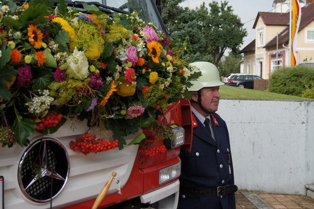 12-07-28 Fahrzeugsegnung 130