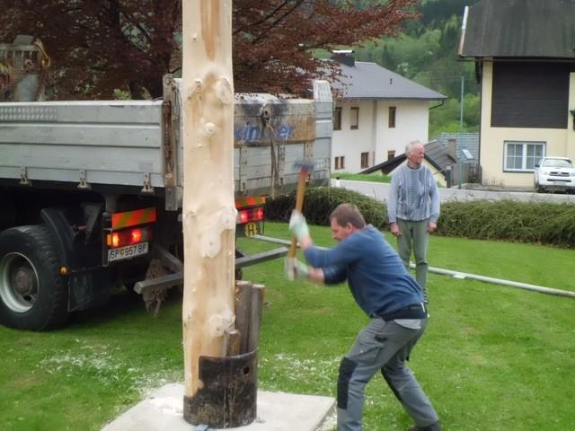 2013-04-30 Maibaum 033